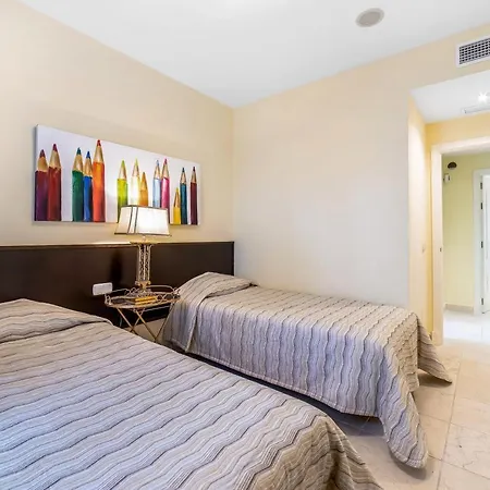 Apartment Gibraltar View & Fitness