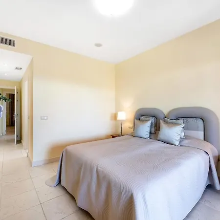 Gibraltar View & Fitness Daire *